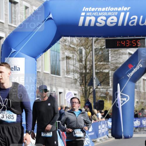 06.04.2025 - 44. Internationalen Wilhelmsburger Insellauf A. Gomolzig http://msf.ph/oto/7556140 06.04.2025 10:33:53 Ziel 3585, 3826, 3909, 4262, 4455, 4465, 5033 meine-sportfotos.de