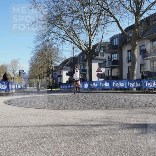 06.04.2025 - 44. Internationalen Wilhelmsburger Insellauf Luisa Fischer http://msf.ph/oto/7556180 06.04.2025 10:07:28 Ziel  meine-sportfotos.de