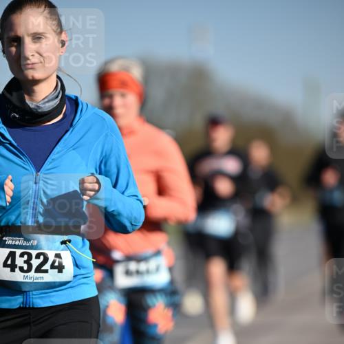 06.04.2025 - 44. Internationalen Wilhelmsburger Insellauf Dr. Thomas Lammeyer http://msf.ph/oto/7556191 06.04.2025 09:32:00 Laufen 4324 meine-sportfotos.de