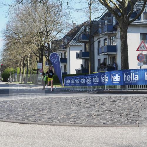 06.04.2025 - 44. Internationalen Wilhelmsburger Insellauf Luisa Fischer http://msf.ph/oto/7556229 06.04.2025 10:07:40 Ziel 3260 meine-sportfotos.de