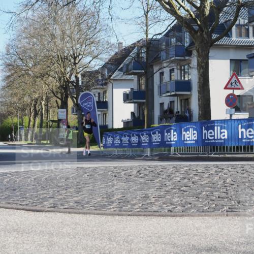 06.04.2025 - 44. Internationalen Wilhelmsburger Insellauf Luisa Fischer http://msf.ph/oto/7556234 06.04.2025 10:07:40 Ziel 3260 meine-sportfotos.de