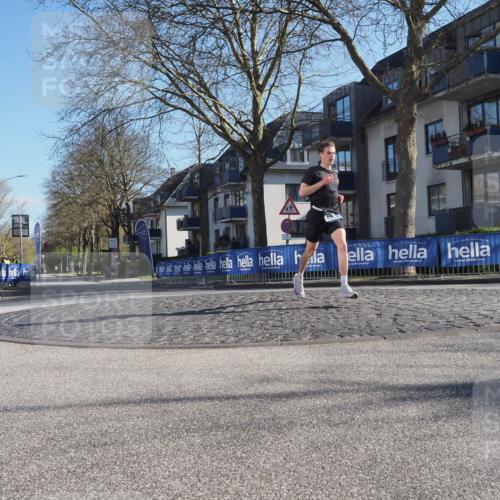06.04.2025 - 44. Internationalen Wilhelmsburger Insellauf Luisa Fischer http://msf.ph/oto/7556320 06.04.2025 10:08:19 Ziel  meine-sportfotos.de