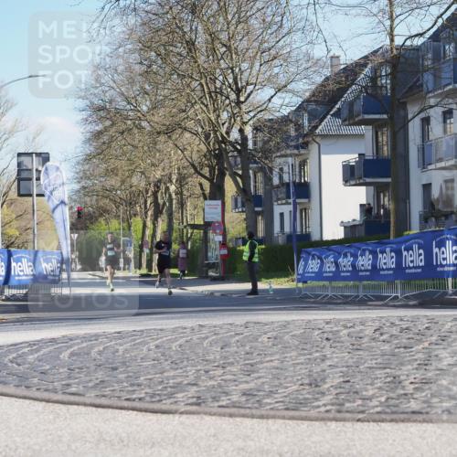 06.04.2025 - 44. Internationalen Wilhelmsburger Insellauf Luisa Fischer http://msf.ph/oto/7556326 06.04.2025 10:10:03 Ziel  meine-sportfotos.de