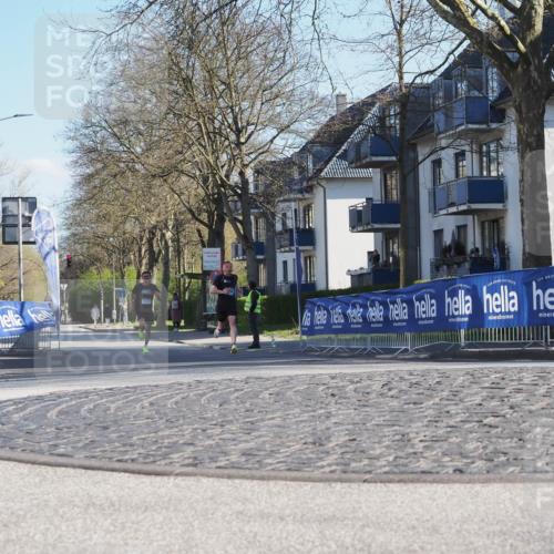 06.04.2025 - 44. Internationalen Wilhelmsburger Insellauf Luisa Fischer http://msf.ph/oto/7556350 06.04.2025 10:10:04 Ziel 4127 meine-sportfotos.de