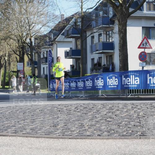 06.04.2025 - 44. Internationalen Wilhelmsburger Insellauf Luisa Fischer http://msf.ph/oto/7556427 06.04.2025 10:10:58 Ziel 500 meine-sportfotos.de