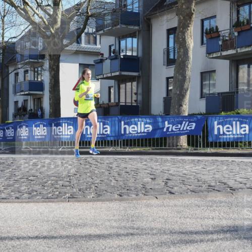 06.04.2025 - 44. Internationalen Wilhelmsburger Insellauf Luisa Fischer http://msf.ph/oto/7556467 06.04.2025 10:11:00 Ziel 5001 meine-sportfotos.de