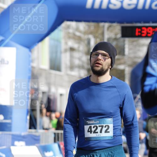 06.04.2025 - 44. Internationalen Wilhelmsburger Insellauf A. Gomolzig http://msf.ph/oto/7556477 06.04.2025 10:29:39 Ziel 3588, 3793, 4102, 4135, 4272, 4347 meine-sportfotos.de