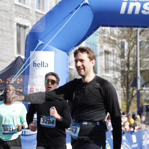 06.04.2025 - 44. Internationalen Wilhelmsburger Insellauf A. Gomolzig http://msf.ph/oto/7556497 06.04.2025 10:29:19 Ziel 3284, 3443, 3611, 5021 meine-sportfotos.de