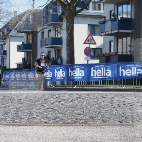 06.04.2025 - 44. Internationalen Wilhelmsburger Insellauf Luisa Fischer http://msf.ph/oto/7556589 06.04.2025 10:11:28 Ziel  meine-sportfotos.de