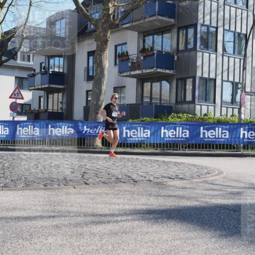 06.04.2025 - 44. Internationalen Wilhelmsburger Insellauf Luisa Fischer http://msf.ph/oto/7556616 06.04.2025 10:11:30 Ziel  meine-sportfotos.de