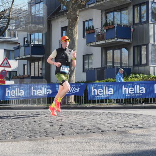06.04.2025 - 44. Internationalen Wilhelmsburger Insellauf Luisa Fischer http://msf.ph/oto/7556648 06.04.2025 10:11:47 Ziel 3214 meine-sportfotos.de
