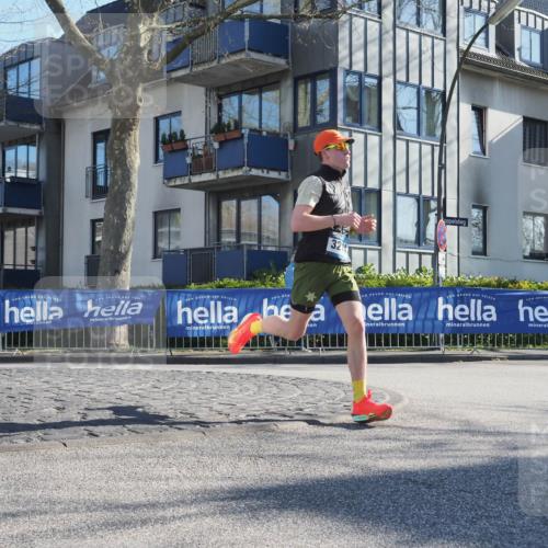 06.04.2025 - 44. Internationalen Wilhelmsburger Insellauf Luisa Fischer http://msf.ph/oto/7556658 06.04.2025 10:11:47 Ziel 32 meine-sportfotos.de