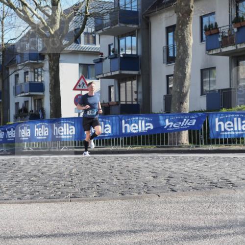 06.04.2025 - 44. Internationalen Wilhelmsburger Insellauf Luisa Fischer http://msf.ph/oto/7556668 06.04.2025 10:11:59 Ziel 3457 meine-sportfotos.de