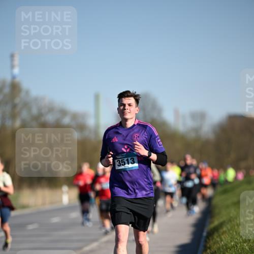06.04.2025 - 44. Internationalen Wilhelmsburger Insellauf Dr. Thomas Lammeyer http://msf.ph/oto/7556737 06.04.2025 09:32:44 Laufen 3513 meine-sportfotos.de