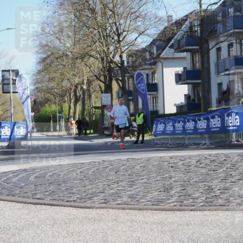 06.04.2025 - 44. Internationalen Wilhelmsburger Insellauf Luisa Fischer http://msf.ph/oto/7556809 06.04.2025 10:12:47 Ziel 4425, 6 meine-sportfotos.de