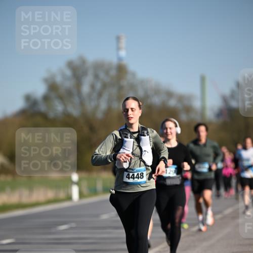 06.04.2025 - 44. Internationalen Wilhelmsburger Insellauf Dr. Thomas Lammeyer http://msf.ph/oto/7556848 06.04.2025 09:32:50 Laufen 4448, 129 meine-sportfotos.de