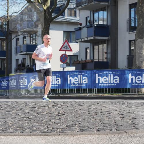 06.04.2025 - 44. Internationalen Wilhelmsburger Insellauf Luisa Fischer http://msf.ph/oto/7556872 06.04.2025 10:13:10 Ziel  meine-sportfotos.de
