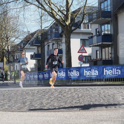 06.04.2025 - 44. Internationalen Wilhelmsburger Insellauf Luisa Fischer http://msf.ph/oto/7557080 06.04.2025 10:14:47 Ziel 3566, 3524 meine-sportfotos.de
