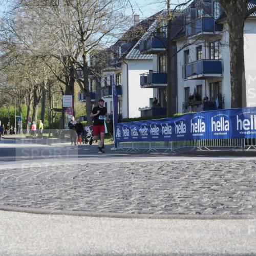 06.04.2025 - 44. Internationalen Wilhelmsburger Insellauf Luisa Fischer http://msf.ph/oto/7557096 06.04.2025 10:14:57 Ziel 3557 meine-sportfotos.de