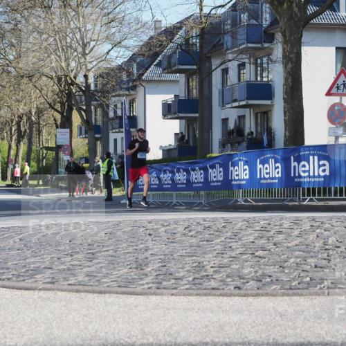 06.04.2025 - 44. Internationalen Wilhelmsburger Insellauf Luisa Fischer http://msf.ph/oto/7557103 06.04.2025 10:14:57 Ziel 3557 meine-sportfotos.de