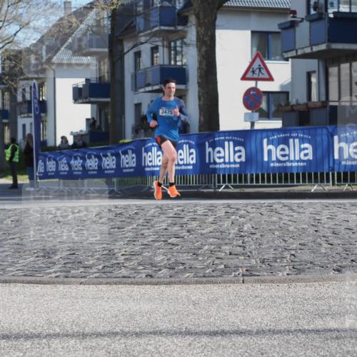 06.04.2025 - 44. Internationalen Wilhelmsburger Insellauf Luisa Fischer http://msf.ph/oto/7557126 06.04.2025 10:15:09 Ziel 3475 meine-sportfotos.de