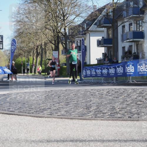 06.04.2025 - 44. Internationalen Wilhelmsburger Insellauf Luisa Fischer http://msf.ph/oto/7557145 06.04.2025 10:15:13 Ziel 3080 meine-sportfotos.de