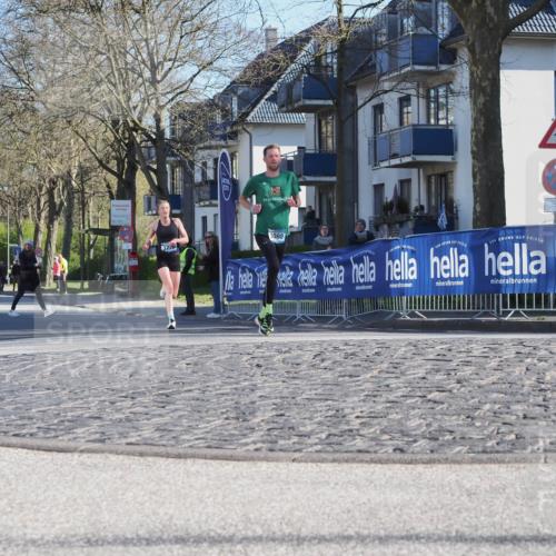 06.04.2025 - 44. Internationalen Wilhelmsburger Insellauf Luisa Fischer http://msf.ph/oto/7557154 06.04.2025 10:15:14 Ziel 3080 meine-sportfotos.de
