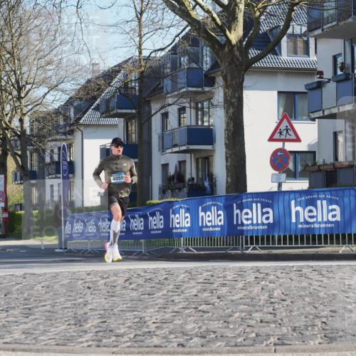 06.04.2025 - 44. Internationalen Wilhelmsburger Insellauf Luisa Fischer http://msf.ph/oto/7557200 06.04.2025 10:15:40 Ziel 4059 meine-sportfotos.de