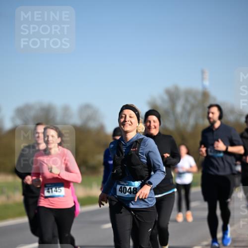 06.04.2025 - 44. Internationalen Wilhelmsburger Insellauf Dr. Thomas Lammeyer http://msf.ph/oto/7557201 06.04.2025 09:33:10 Laufen 4145, 4048 meine-sportfotos.de