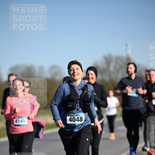 06.04.2025 - 44. Internationalen Wilhelmsburger Insellauf Dr. Thomas Lammeyer http://msf.ph/oto/7557205 06.04.2025 09:33:11 Laufen 4145, 4048 meine-sportfotos.de