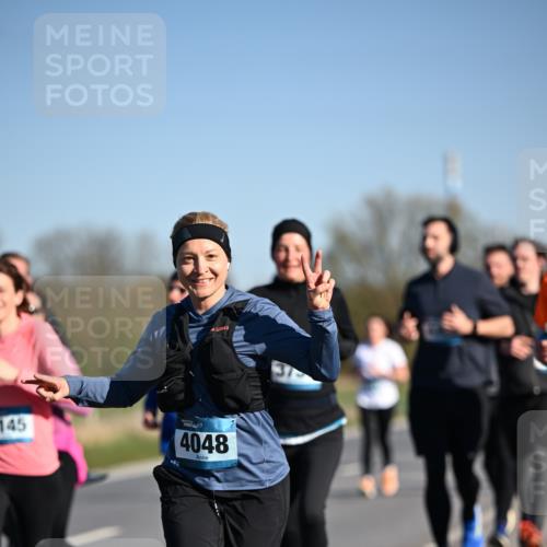 06.04.2025 - 44. Internationalen Wilhelmsburger Insellauf Dr. Thomas Lammeyer http://msf.ph/oto/7557216 06.04.2025 09:33:11 Laufen 145, 4048 meine-sportfotos.de