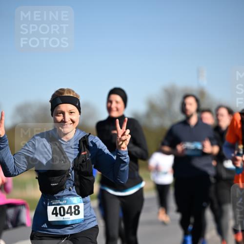 06.04.2025 - 44. Internationalen Wilhelmsburger Insellauf Dr. Thomas Lammeyer http://msf.ph/oto/7557226 06.04.2025 09:33:11 Laufen 4048 meine-sportfotos.de