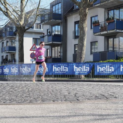 06.04.2025 - 44. Internationalen Wilhelmsburger Insellauf Luisa Fischer http://msf.ph/oto/7557247 06.04.2025 10:16:01 Ziel 4492 meine-sportfotos.de