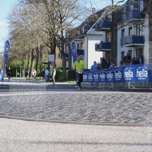 06.04.2025 - 44. Internationalen Wilhelmsburger Insellauf Luisa Fischer http://msf.ph/oto/7557379 06.04.2025 10:17:07 Ziel 4096 meine-sportfotos.de