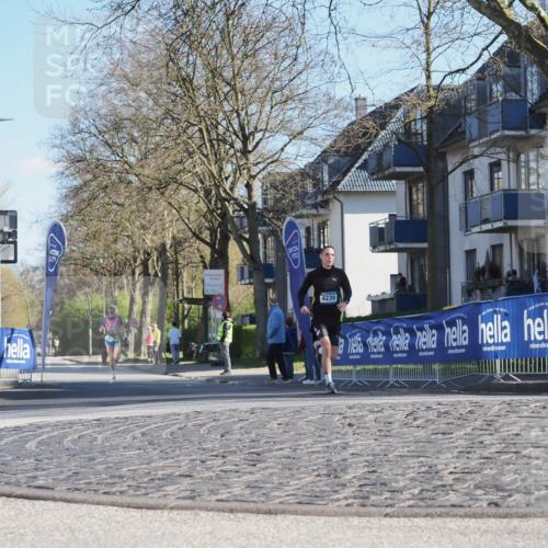 06.04.2025 - 44. Internationalen Wilhelmsburger Insellauf Luisa Fischer http://msf.ph/oto/7557409 06.04.2025 10:17:15 Ziel 4230 meine-sportfotos.de