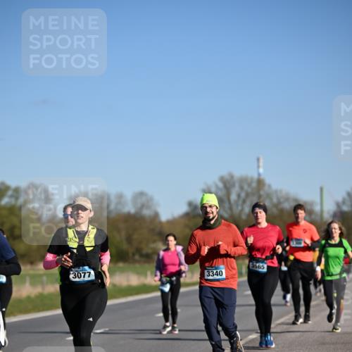 06.04.2025 - 44. Internationalen Wilhelmsburger Insellauf Dr. Thomas Lammeyer http://msf.ph/oto/7557454 06.04.2025 09:33:27 Laufen 101, 3077, 3340, 3665 meine-sportfotos.de