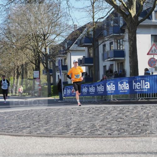 06.04.2025 - 44. Internationalen Wilhelmsburger Insellauf Luisa Fischer http://msf.ph/oto/7557488 06.04.2025 10:18:29 Ziel 3203, 3643 meine-sportfotos.de