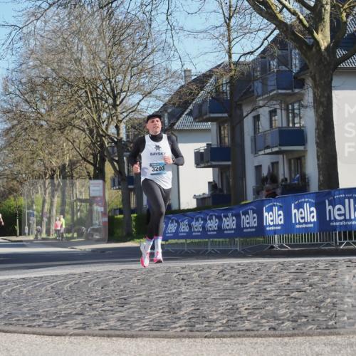 06.04.2025 - 44. Internationalen Wilhelmsburger Insellauf Luisa Fischer http://msf.ph/oto/7557514 06.04.2025 10:18:33 Ziel 3203 meine-sportfotos.de