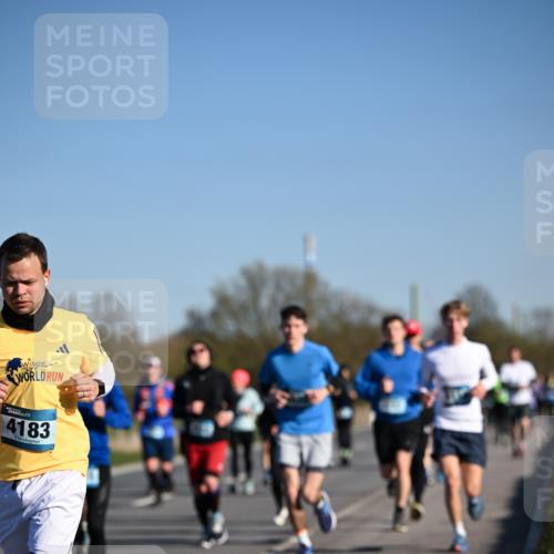 06.04.2025 - 44. Internationalen Wilhelmsburger Insellauf Dr. Thomas Lammeyer http://msf.ph/oto/7557689 06.04.2025 09:33:43 Laufen 4183 meine-sportfotos.de