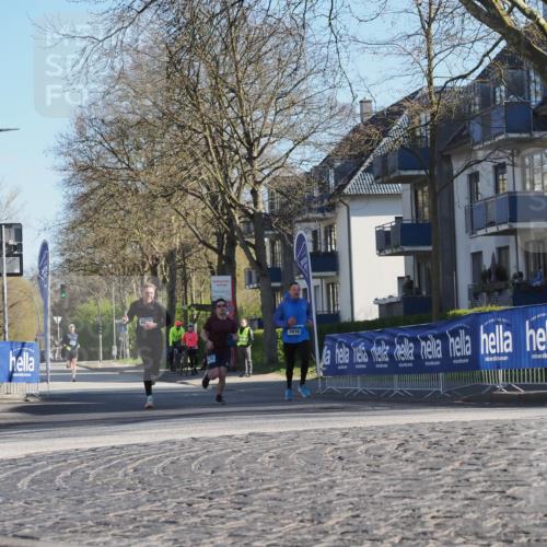 06.04.2025 - 44. Internationalen Wilhelmsburger Insellauf Luisa Fischer http://msf.ph/oto/7557709 06.04.2025 10:20:07 Ziel 3416, 2, 16 meine-sportfotos.de