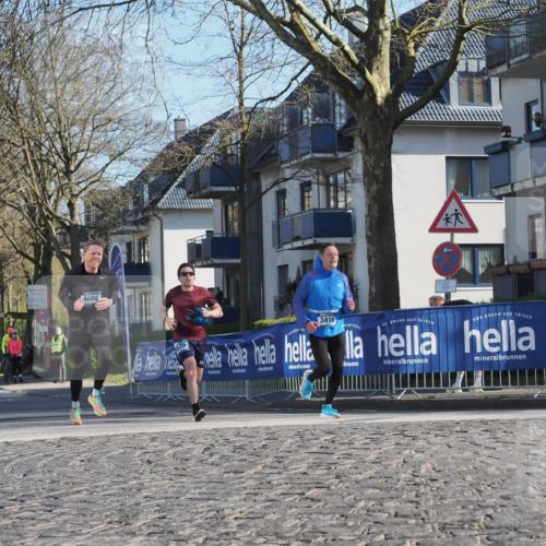 06.04.2025 - 44. Internationalen Wilhelmsburger Insellauf Luisa Fischer http://msf.ph/oto/7557732 06.04.2025 10:20:09 Ziel 4608, 525, 3416 meine-sportfotos.de