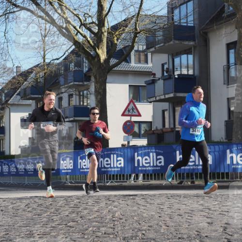 06.04.2025 - 44. Internationalen Wilhelmsburger Insellauf Luisa Fischer http://msf.ph/oto/7557748 06.04.2025 10:20:10 Ziel 46, 525, 3416 meine-sportfotos.de