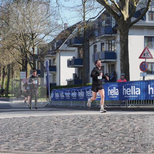 06.04.2025 - 44. Internationalen Wilhelmsburger Insellauf Luisa Fischer http://msf.ph/oto/7557806 06.04.2025 10:20:28 Ziel 062, 2, 3864 meine-sportfotos.de