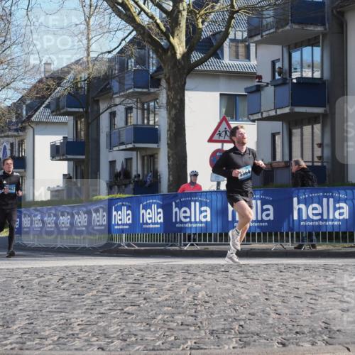 06.04.2025 - 44. Internationalen Wilhelmsburger Insellauf Luisa Fischer http://msf.ph/oto/7557822 06.04.2025 10:20:29 Ziel 3609, 062, 3864 meine-sportfotos.de