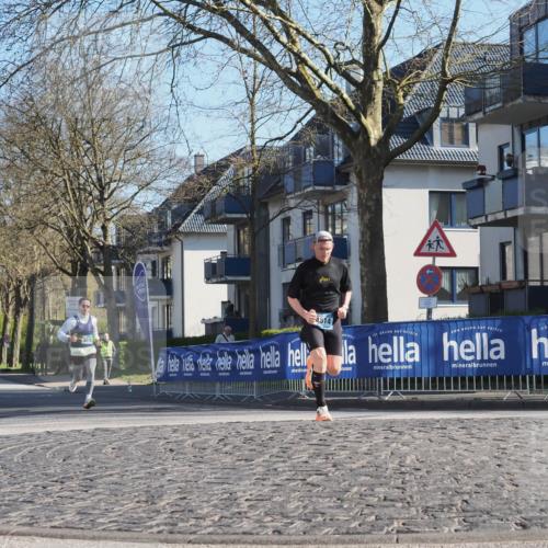 06.04.2025 - 44. Internationalen Wilhelmsburger Insellauf Luisa Fischer http://msf.ph/oto/7557892 06.04.2025 10:20:44 Ziel 4514 meine-sportfotos.de