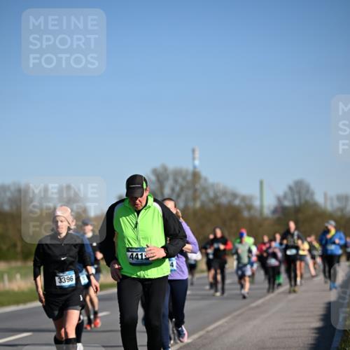 06.04.2025 - 44. Internationalen Wilhelmsburger Insellauf Dr. Thomas Lammeyer http://msf.ph/oto/7557972 06.04.2025 09:34:00 Laufen 3396, 441 meine-sportfotos.de