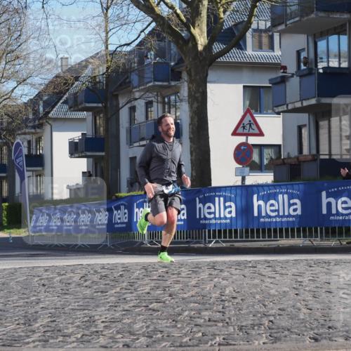 06.04.2025 - 44. Internationalen Wilhelmsburger Insellauf Luisa Fischer http://msf.ph/oto/7558005 06.04.2025 10:21:11 Ziel 161 meine-sportfotos.de