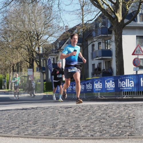 06.04.2025 - 44. Internationalen Wilhelmsburger Insellauf Luisa Fischer http://msf.ph/oto/7558024 06.04.2025 10:21:21 Ziel 3469, 3598, 3572 meine-sportfotos.de