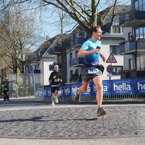 06.04.2025 - 44. Internationalen Wilhelmsburger Insellauf Luisa Fischer http://msf.ph/oto/7558032 06.04.2025 10:21:22 Ziel 3598, 3572, 3469 meine-sportfotos.de