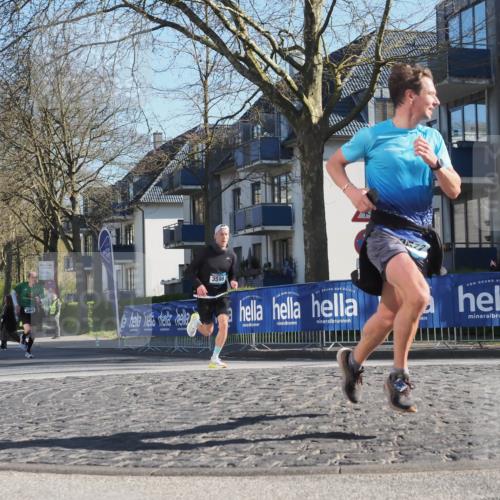 06.04.2025 - 44. Internationalen Wilhelmsburger Insellauf Luisa Fischer http://msf.ph/oto/7558036 06.04.2025 10:21:22 Ziel 3598 meine-sportfotos.de
